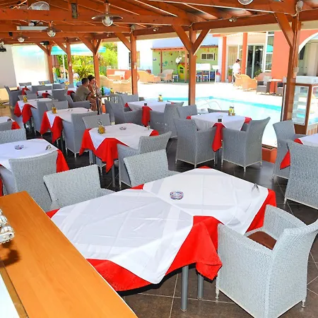 Panorama Ξενοδοχείο με διαμερίσματα 3*